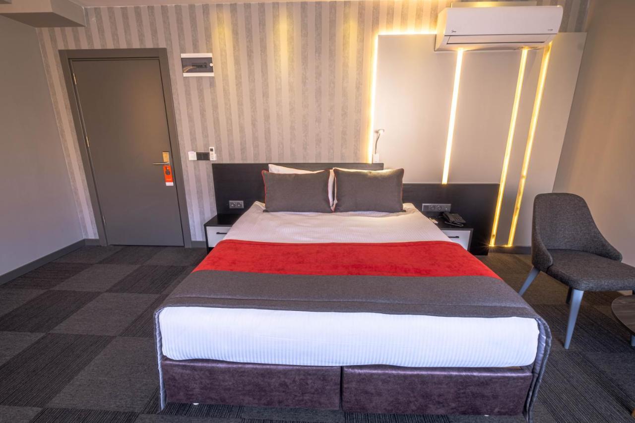 Methishotel Karsiyaka  Ngoại thất bức ảnh